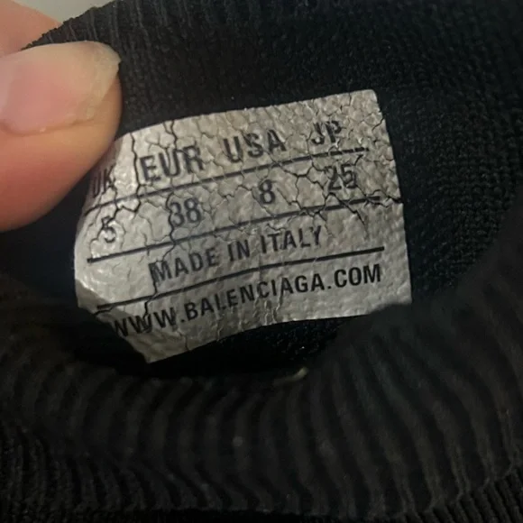 Balenciaga Trainer Sneaker - Picture 2 of 10